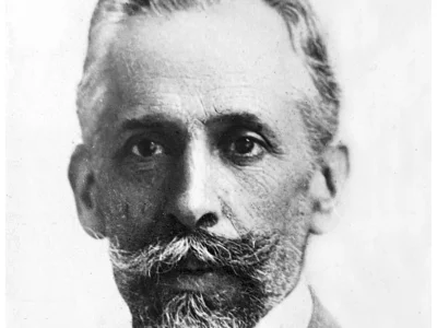 01 - ALBERTO VALENZUELA LLANOS